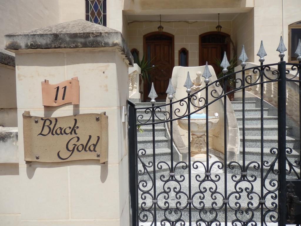 Black Gold Private Room Msida Exteriér fotografie